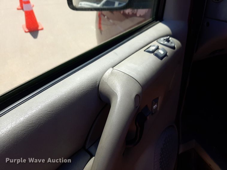 image for item DP2754 2004 Chevrolet Astro van