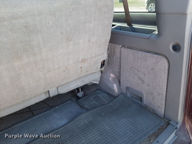image for item DP2754 2004 Chevrolet Astro van