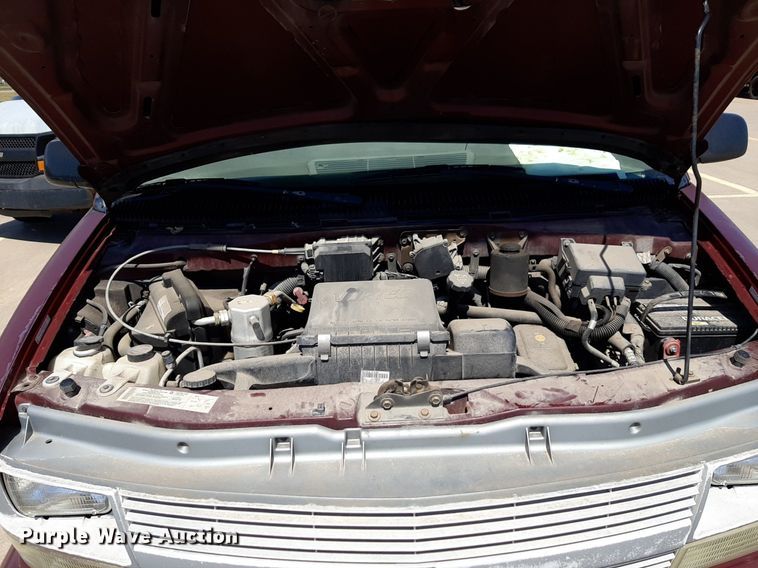 image for item DP2754 2004 Chevrolet Astro van