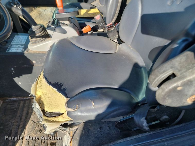 image for item DP3440 2014 Bobcat  5600 Toolcat utility vehicle 