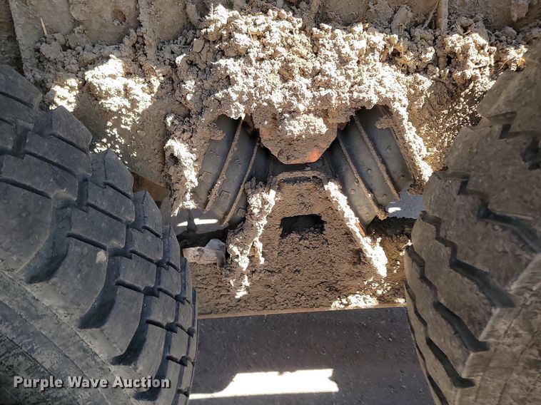 image for item DP3446 2007 Freightliner  M2 hook lift truck