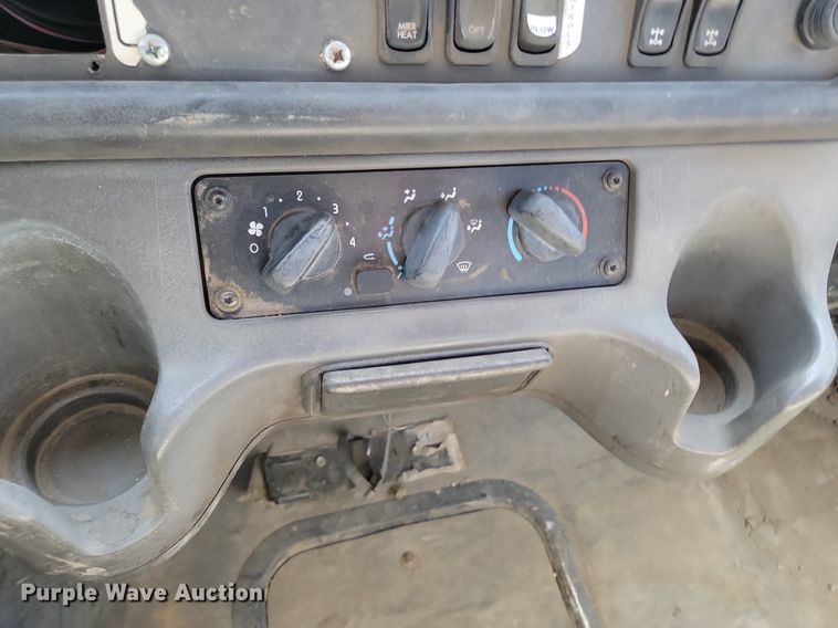 image for item DP3446 2007 Freightliner  M2 hook lift truck