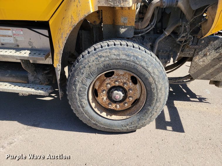 image for item DP3446 2007 Freightliner  M2 hook lift truck