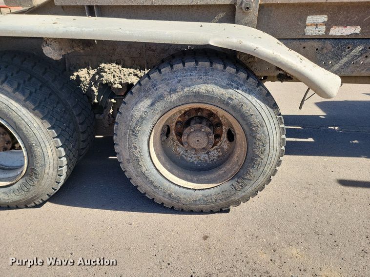 image for item DP3446 2007 Freightliner  M2 hook lift truck