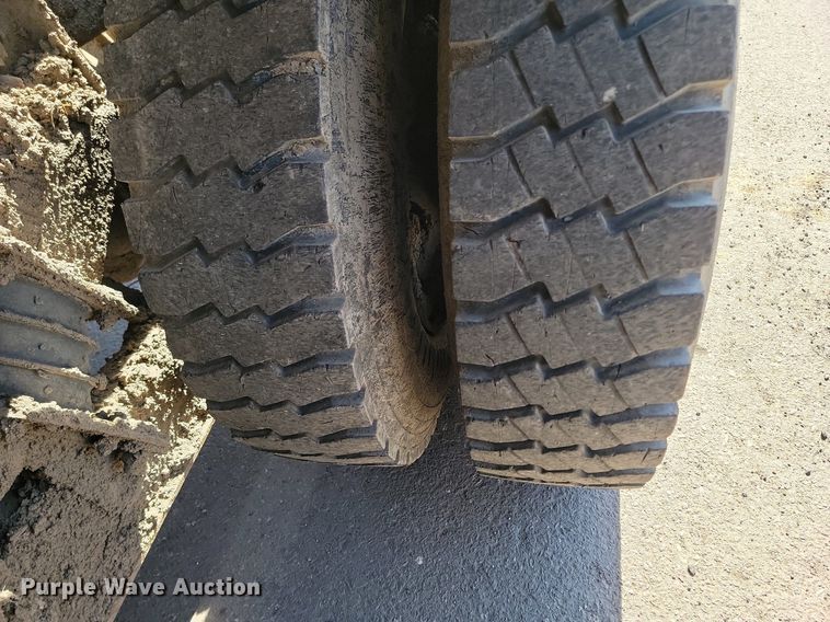 image for item DP3446 2007 Freightliner  M2 hook lift truck