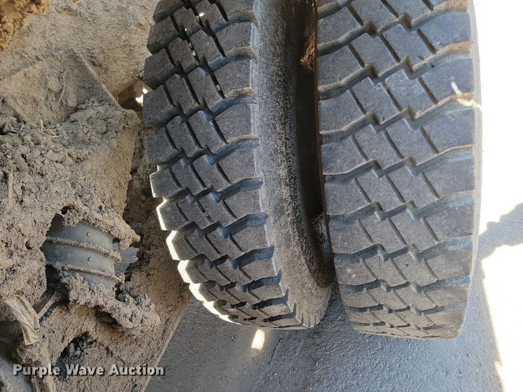 image for item DP3446 2007 Freightliner  M2 hook lift truck