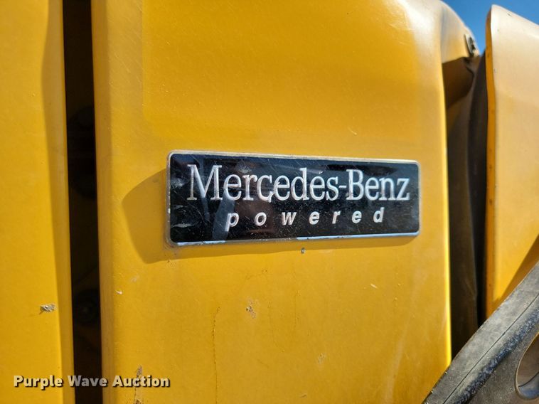 image for item DP3446 2007 Freightliner  M2 hook lift truck