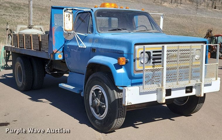 image for item DP3448 1988 Chevrolet  C70 dump flatbed truck