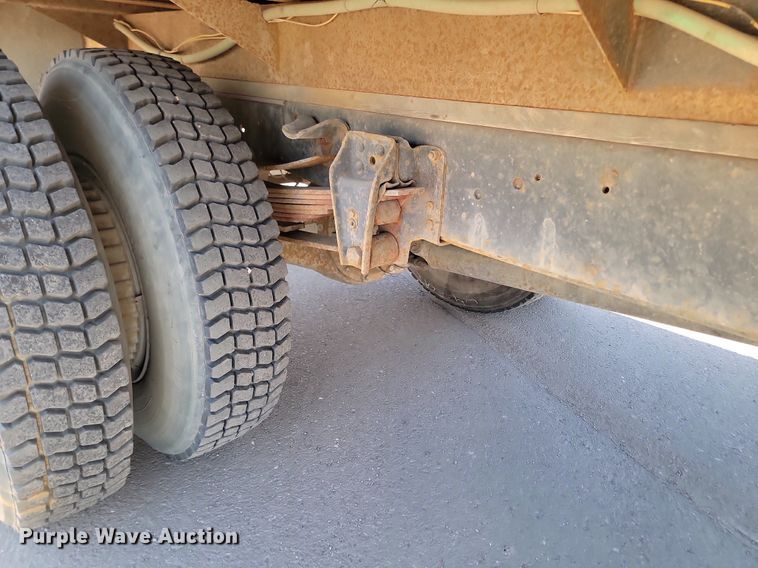 image for item DP3448 1988 Chevrolet  C70 dump flatbed truck