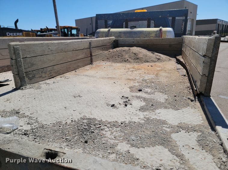 image for item DP3448 1988 Chevrolet  C70 dump flatbed truck