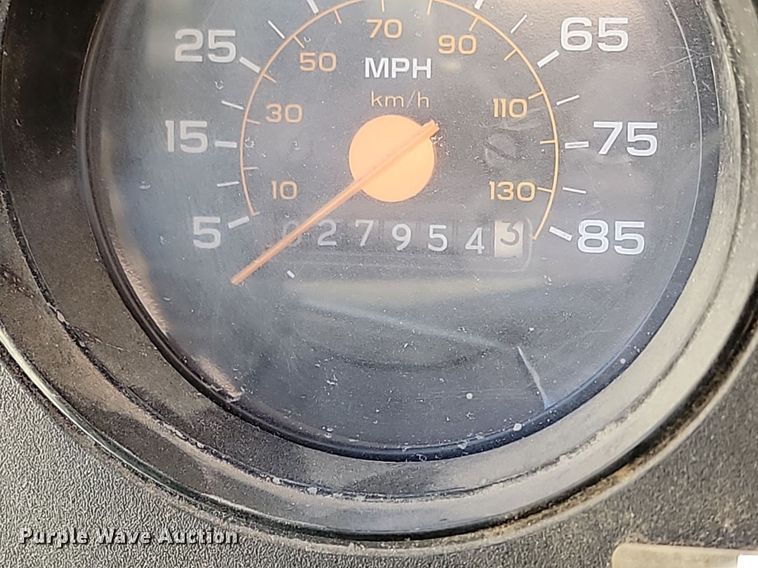 image for item DP3448 1988 Chevrolet  C70 dump flatbed truck