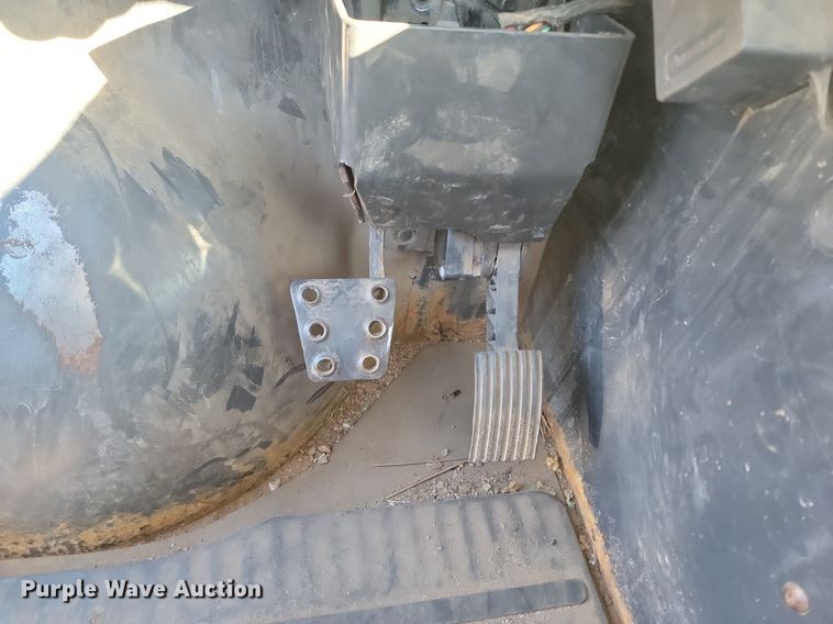 image for item DP3451 2013 Bobcat 5600 Toolcat utility vehicle