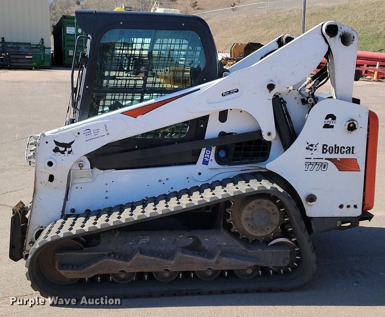image for item DP3452 2017 Bobcat  T770 tracked skid steer loader