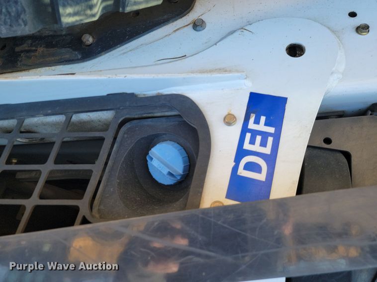 image for item DP3452 2017 Bobcat  T770 tracked skid steer loader