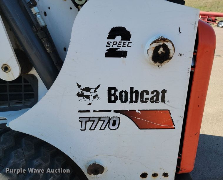 image for item DP3452 2017 Bobcat  T770 tracked skid steer loader