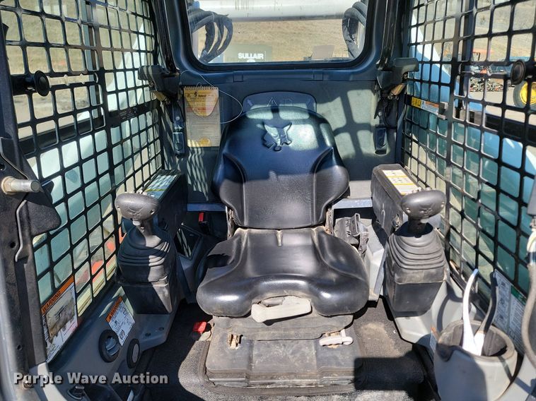 image for item DP3452 2017 Bobcat  T770 tracked skid steer loader