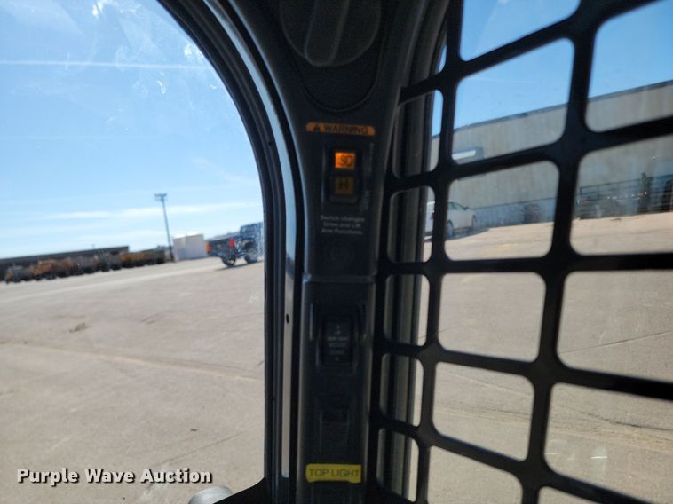 image for item DP3452 2017 Bobcat  T770 tracked skid steer loader