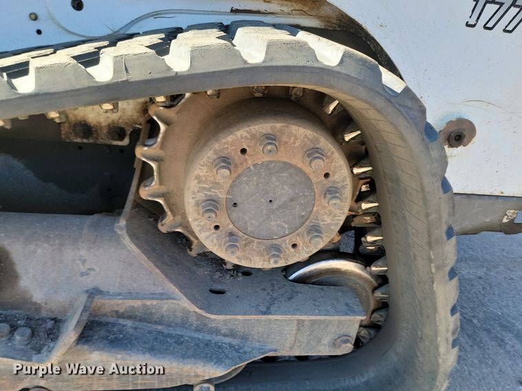 image for item DP3452 2017 Bobcat  T770 tracked skid steer loader