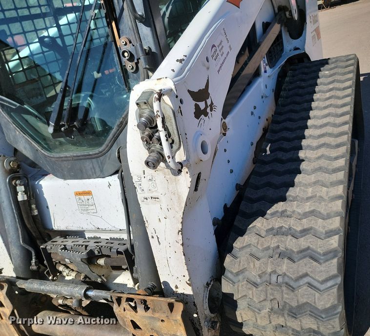 image for item DP3452 2017 Bobcat  T770 tracked skid steer loader