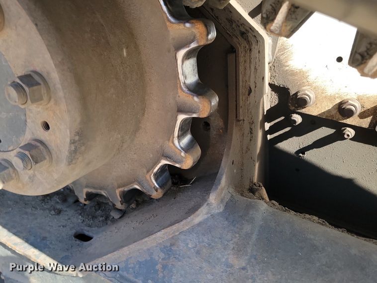 image for item DP3452 2017 Bobcat  T770 tracked skid steer loader