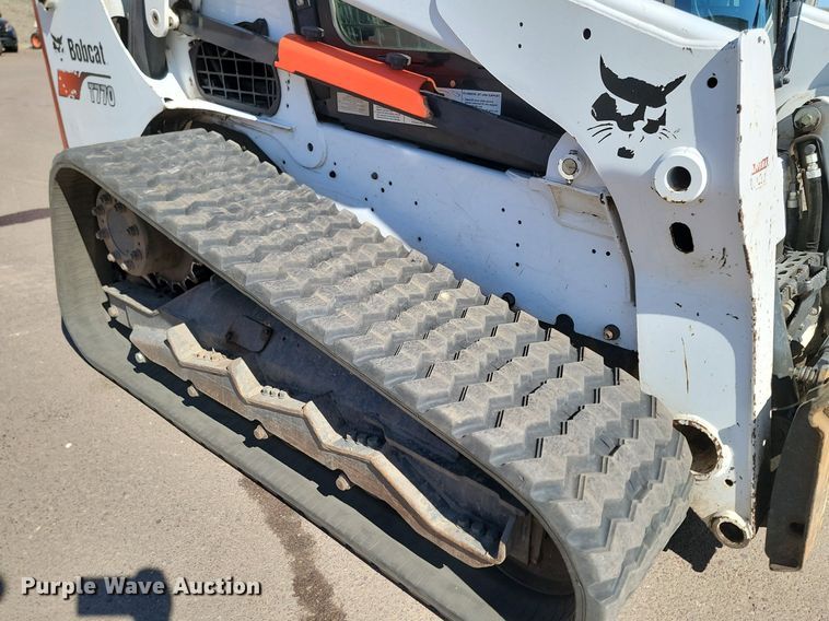 image for item DP3452 2017 Bobcat  T770 tracked skid steer loader