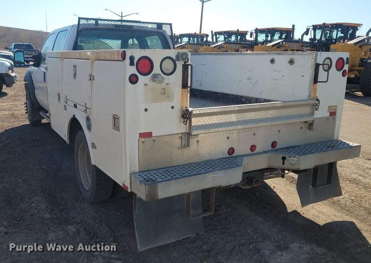 image for item DP3460 2007 Ford  F550 Super Duty XL Crew Cab utility / service truck