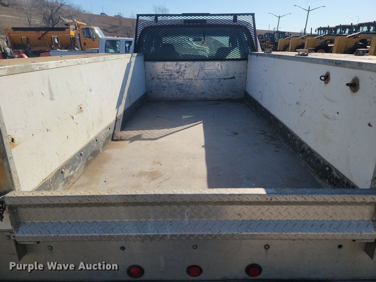 image for item DP3460 2007 Ford  F550 Super Duty XL Crew Cab utility / service truck