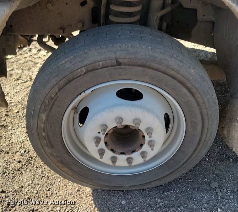 image for item DP3460 2007 Ford  F550 Super Duty XL Crew Cab utility / service truck