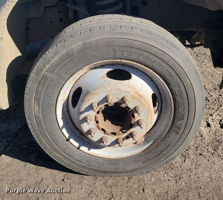 image for item DP3460 2007 Ford  F550 Super Duty XL Crew Cab utility / service truck