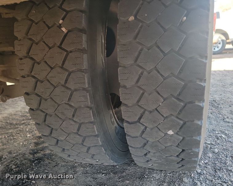 image for item DP3460 2007 Ford  F550 Super Duty XL Crew Cab utility / service truck