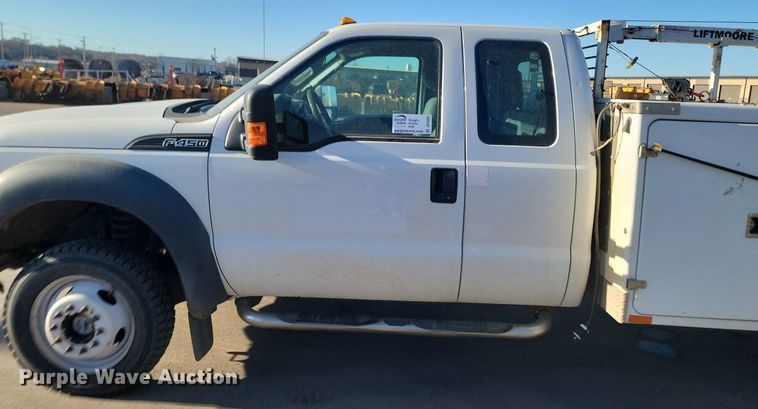 image for item DP3465 2012 Ford  F450 Super Duty  utility / service truck