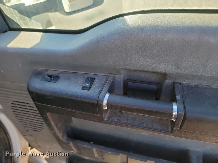 image for item DP3465 2012 Ford  F450 Super Duty  utility / service truck