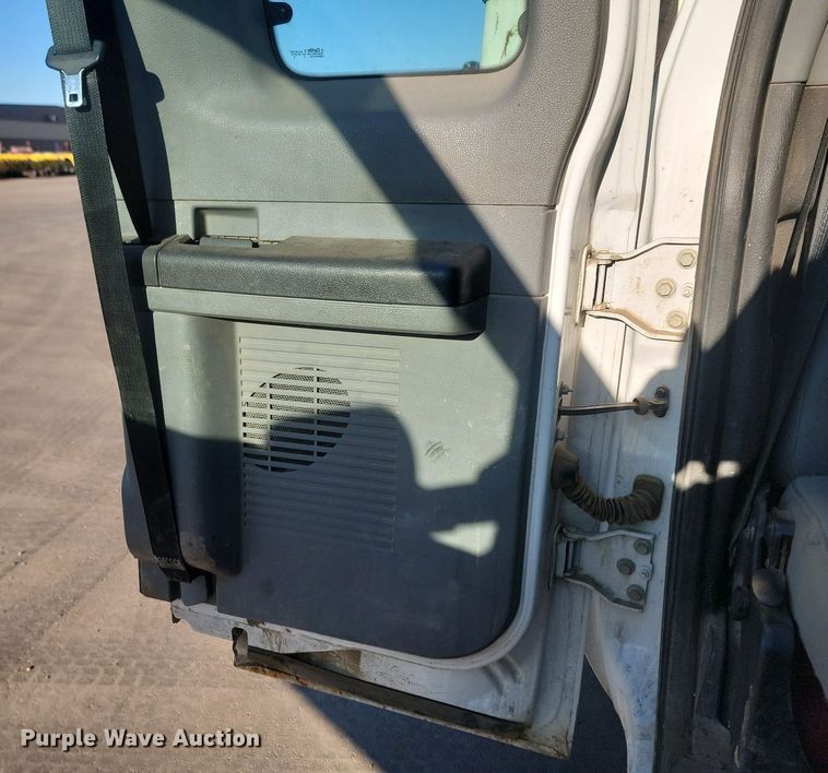 image for item DP3465 2012 Ford  F450 Super Duty  utility / service truck