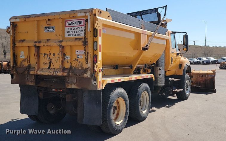 image for item DP3472 2013 International  7500 dump truck