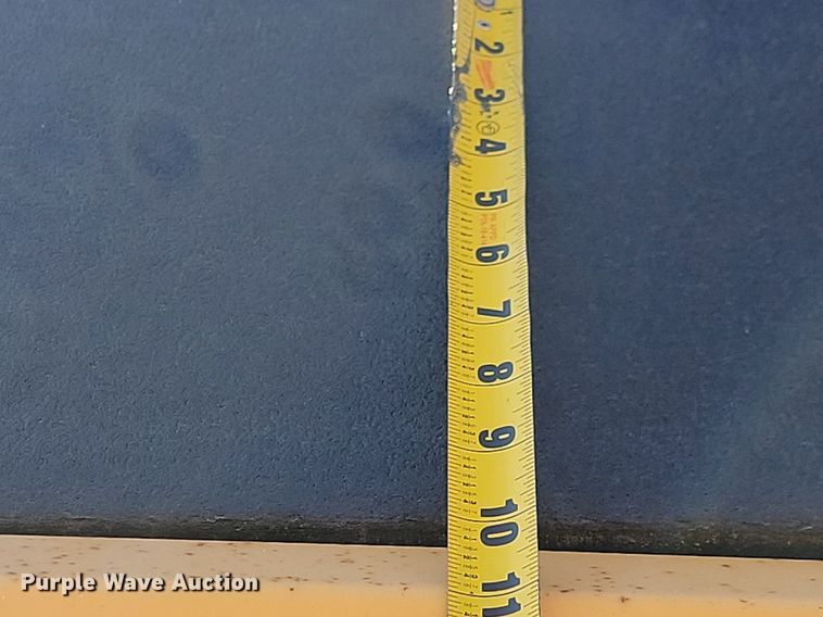 image for item DP3472 2013 International  7500 dump truck