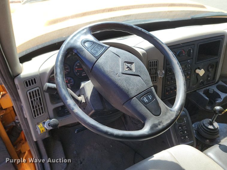 image for item DP3472 2013 International  7500 dump truck