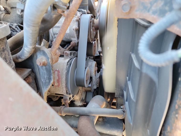 image for item DP3472 2013 International  7500 dump truck