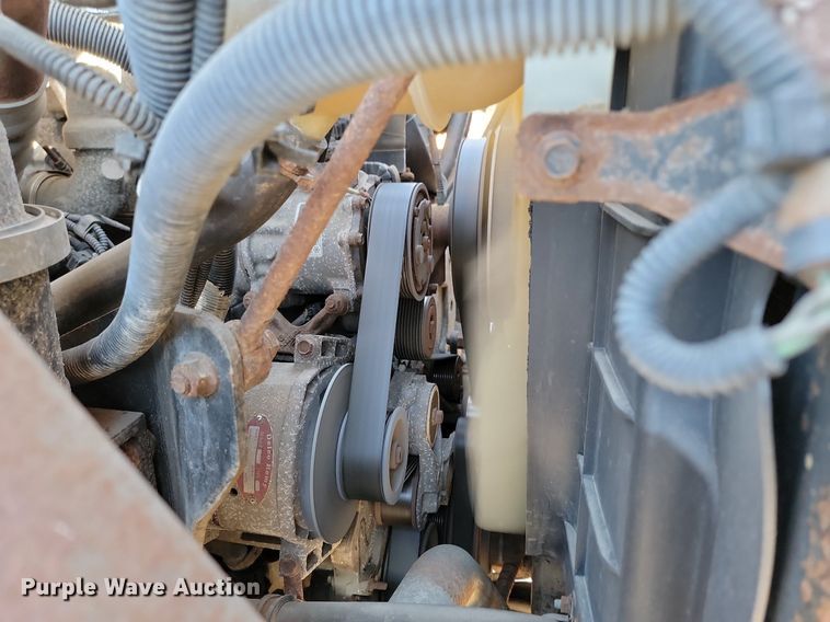 image for item DP3472 2013 International  7500 dump truck