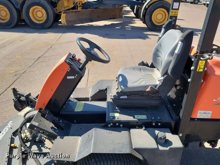 image for item DP3479 Jacobsen  Turfcat 628D  lawn mower