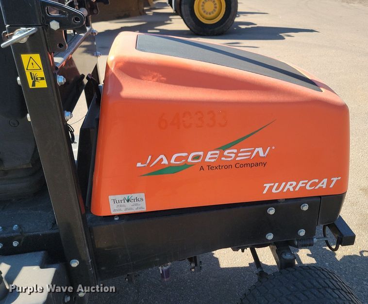 image for item DP3479 Jacobsen  Turfcat 628D  lawn mower