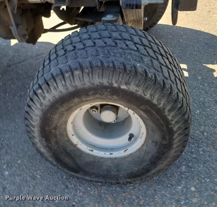 image for item DP3479 Jacobsen  Turfcat 628D  lawn mower