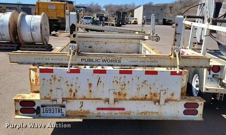 image for item DP3482 2014 Kiefer TRA/REM pole trailer