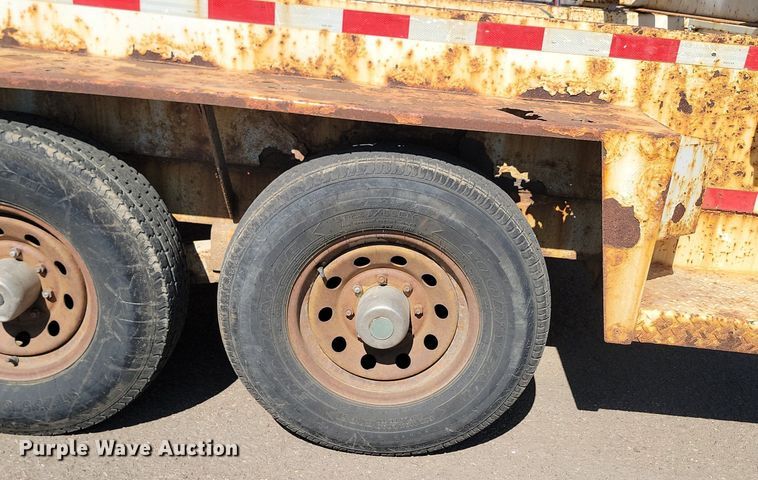 image for item DP3482 2014 Kiefer TRA/REM pole trailer