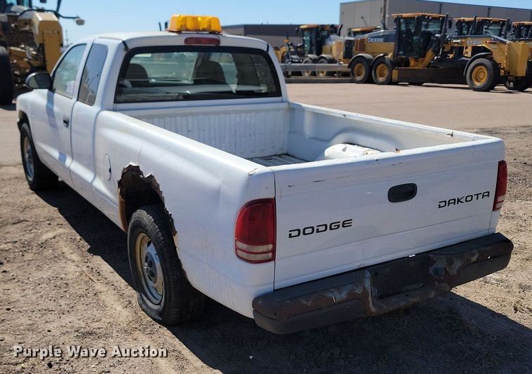 image for item DP3484 2004 Dodge  Dakota Club Cab pickup truck