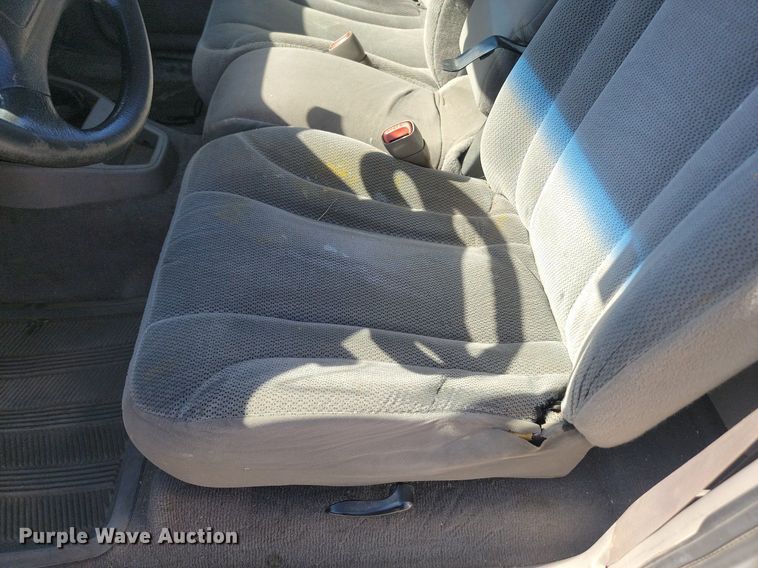 image for item DP3484 2004 Dodge  Dakota Club Cab pickup truck