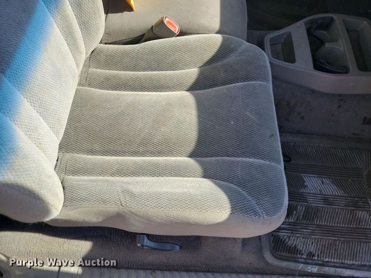 image for item DP3484 2004 Dodge  Dakota Club Cab pickup truck