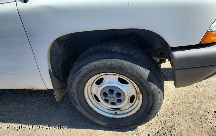 image for item DP3484 2004 Dodge  Dakota Club Cab pickup truck