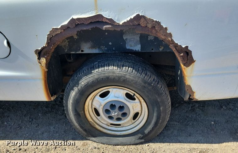 image for item DP3484 2004 Dodge  Dakota Club Cab pickup truck