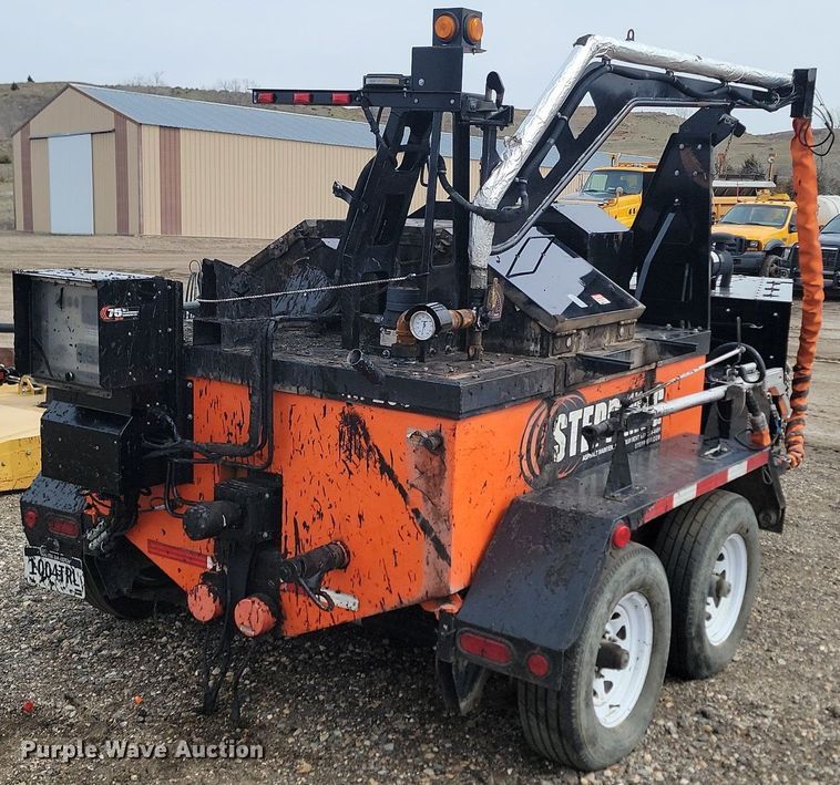 image for item DP3502 2017 Stepp Mfg. OKJ 275  crack sealer