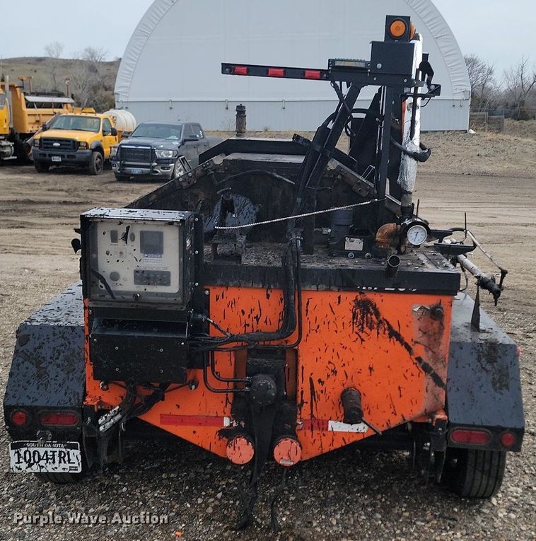 image for item DP3502 2017 Stepp Mfg. OKJ 275  crack sealer